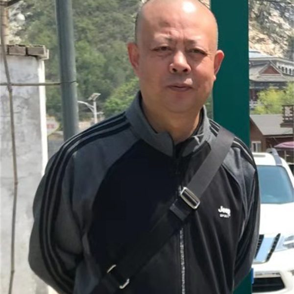 中国当代著名山水画家崔泽培艺术风格赏析