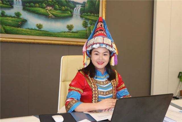 中国标兵，芙蓉花开