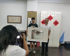 自古英雄出少年——记少年画家池雨横